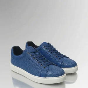 Stingray Leather Low-Top Sneakers