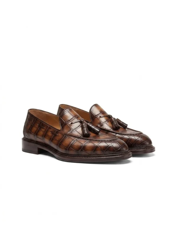 Brown Sorrento Alligator Tassel Loafer, three-quarter view