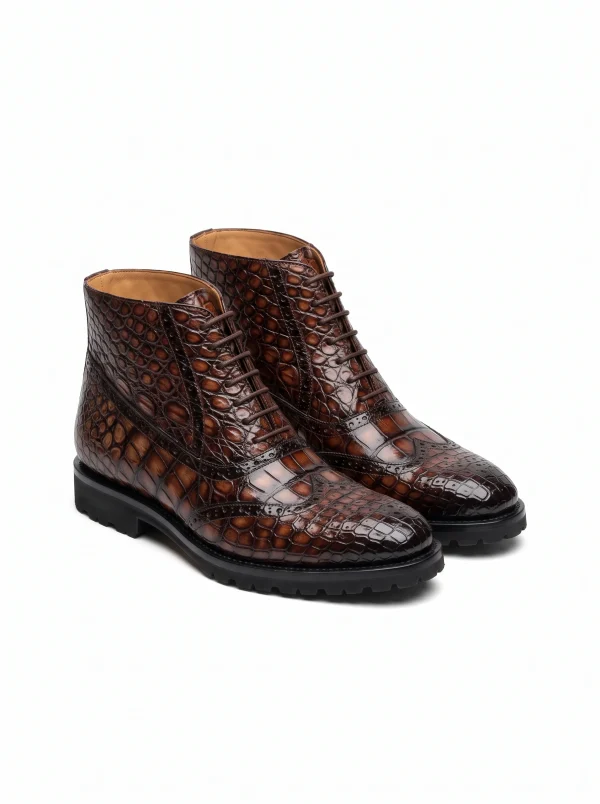 Brown Verona Crocodile Wingtip Oxford, three-quarter view