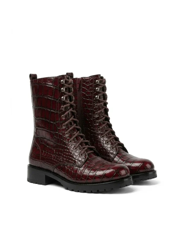 Burgundy Trento Alligator Boot, three-quarter view